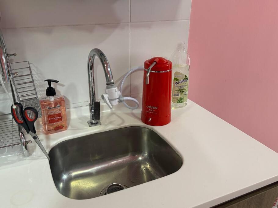 Hello Kitty Homestay - Cameron Highlands - Spacious Studio - Perfect For Families - Sleeps 4 And Baby Tanah Rata Zewnętrze zdjęcie
