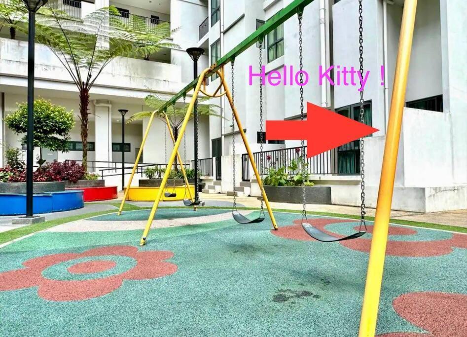 Hello Kitty Homestay - Cameron Highlands - Spacious Studio - Perfect For Families - Sleeps 4 And Baby Tanah Rata Zewnętrze zdjęcie